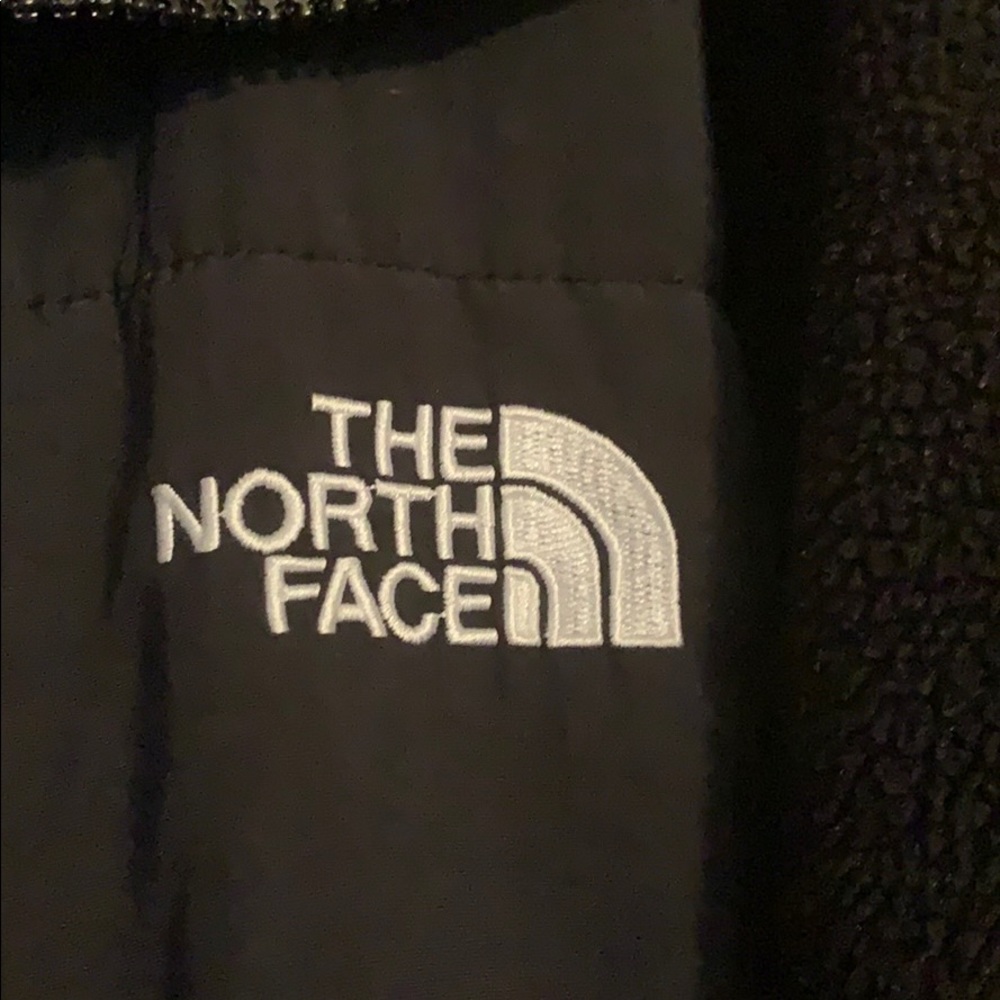 Black North Face - Picture 3 of 3